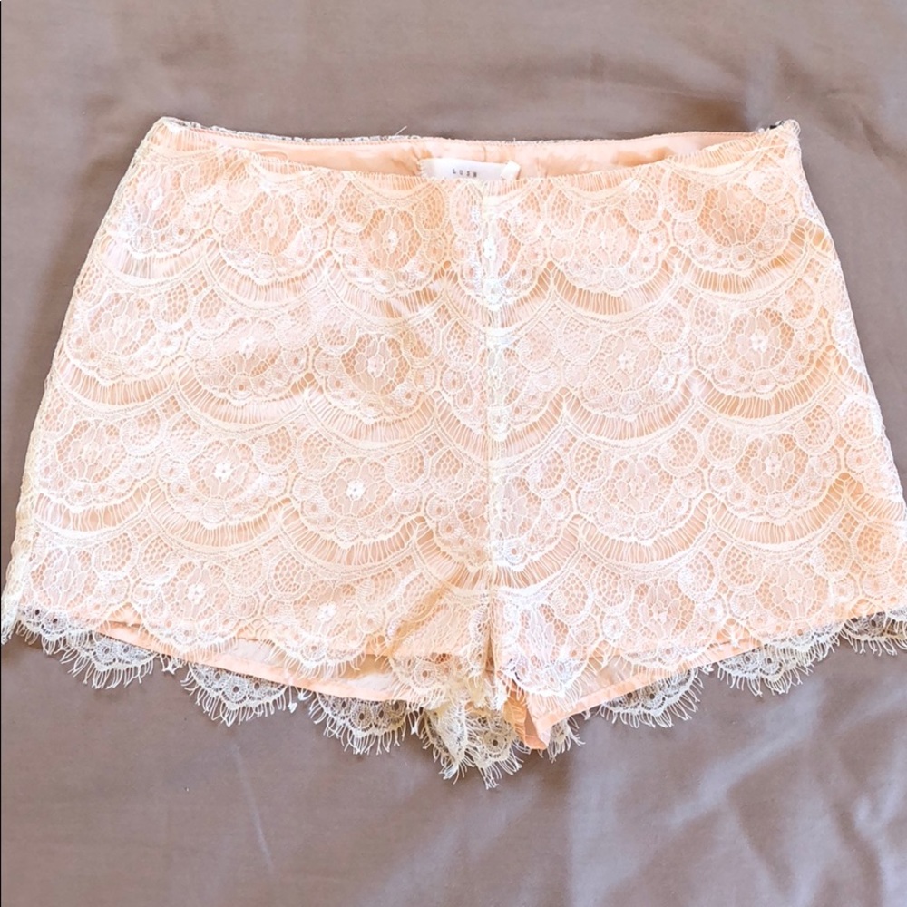 Lush lacy shorts